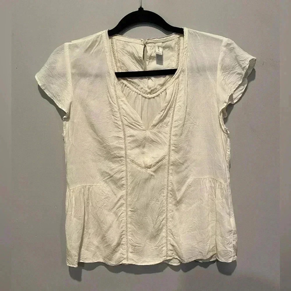 Gentle Fawn Capped Sleeve Blouse - Picture 7 of 9